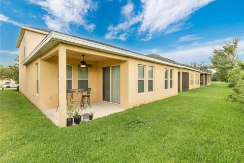 Casa en venta en Kissimmee, Florida, 4 dormitorios, 221.29 m2 № 1908100 - foto 21