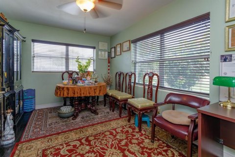 House in Orlando, Florida 5 bedrooms, 273.78 sq.m. № 1139548 - photo 13
