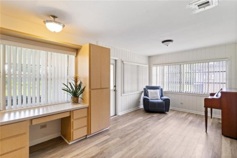 Купить виллу или дом в Лейкленд, Флорида 8 комнат, 108.32м2, № 2199466 - фото 6