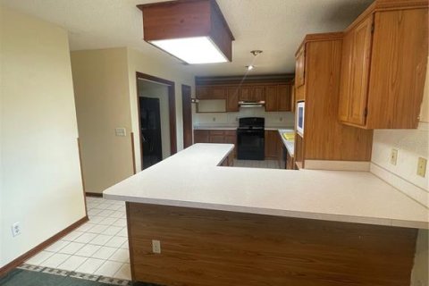 Casa en alquiler en Melrose, Florida, 4 dormitorios, 232.44 m2 № 1912357 - foto 28
