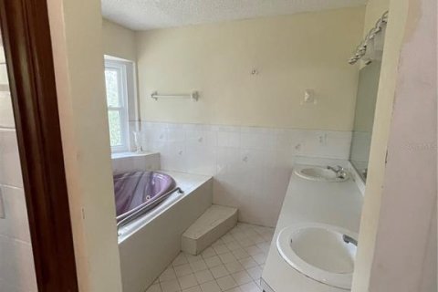 Casa en alquiler en Melrose, Florida, 4 dormitorios, 232.44 m2 № 1912357 - foto 19