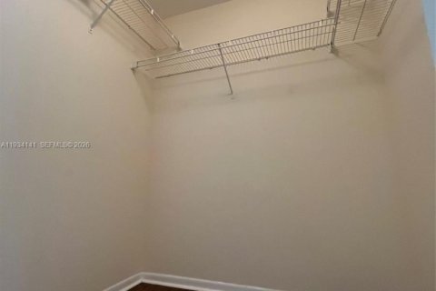 Купить кондоминиум в Катлер-Бей, Флорида 2 спальни, 110.74м2, № 1992825 - фото 13