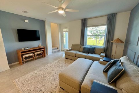 Townhouse in Sarasota, Florida 3 bedrooms, 158.49 sq.m. № 2123139 - photo 6