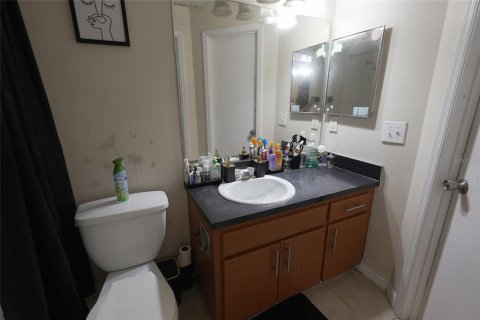 Condominio en venta en Kissimmee, Florida, 2 dormitorios, 86.58 m2 № 2218944 - foto 13