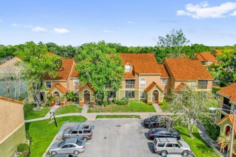 Condo in Kissimmee, Florida, 2 bedrooms № 2218944