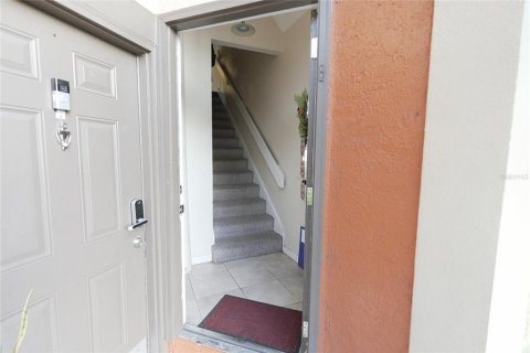 Condominio en venta en Kissimmee, Florida, 2 dormitorios, 86.58 m2 № 2218944 - foto 4
