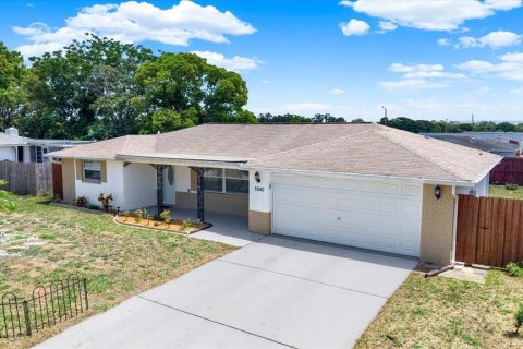 Villa ou maison à vendre à New Port Richey, Floride: 2 chambres, 129.97 m2 № 2196071 - photo 23