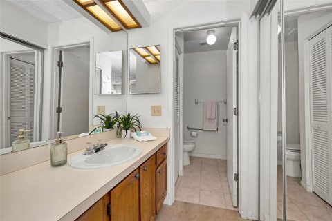 Casa en venta en Palm Harbor, Florida, 2 dormitorios, 103.12 m2 № 1556526 - foto 25