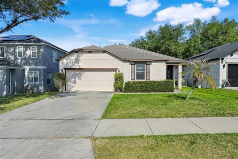 Casa en Groveland, Florida 4 dormitorios, 182.09 m2 № 2136385