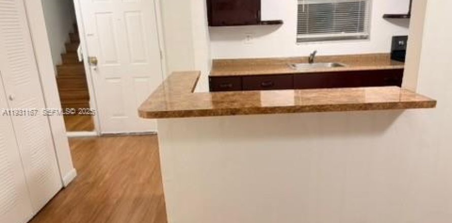 Condo à Miami, Floride, 2 chambres № 1990091