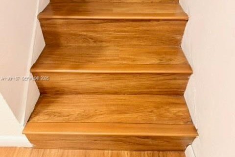 Copropriété à louer à Miami, Floride: 2 chambres, 131.46 m2 № 1990091 - photo 15