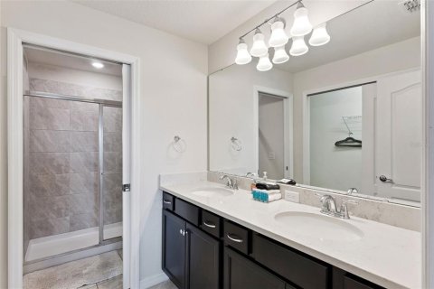 Touwnhouse à vendre à Davenport, Floride: 5 chambres, 211.91 m2 № 2408339 - photo 28