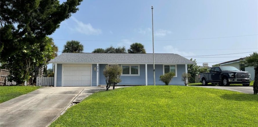 House in New Smyrna Beach, Florida 2 bedrooms № 828643
