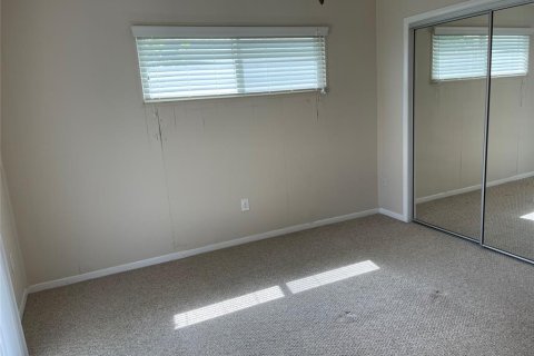 House in New Smyrna Beach, Florida 2 bedrooms № 828643 - photo 12