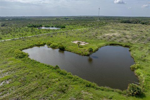 Terreno en venta en Frostproof, Florida № 1901767 - foto 11