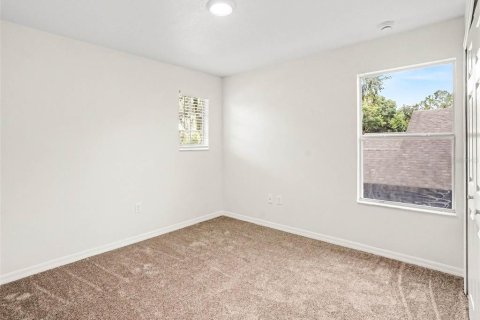 Villa ou maison à vendre à Sanford, Floride: 4 chambres, 191.47 m2 № 2356089 - photo 8