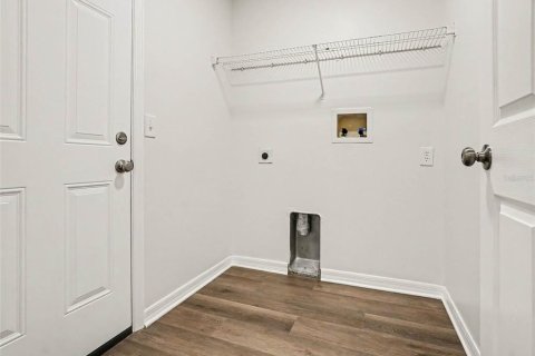 Villa ou maison à vendre à Sanford, Floride: 4 chambres, 191.47 m2 № 2356089 - photo 12