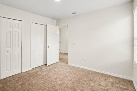 Villa ou maison à vendre à Sanford, Floride: 4 chambres, 191.47 m2 № 2356089 - photo 9