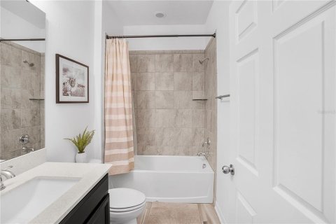 Casa en venta en Ocoee, Florida, 4 dormitorios, 227.52 m2 № 1911083 - foto 30