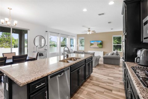 Casa en venta en Ocoee, Florida, 4 dormitorios, 227.52 m2 № 1911083 - foto 17