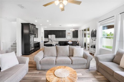 Casa en venta en Ocoee, Florida, 4 dormitorios, 227.52 m2 № 1911083 - foto 12