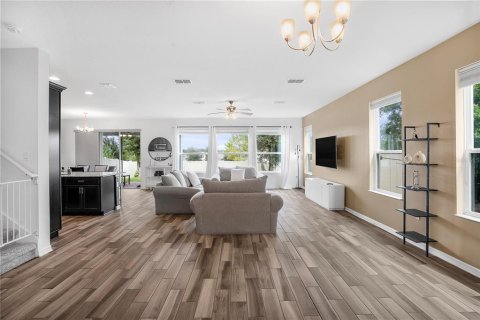 Casa en venta en Ocoee, Florida, 4 dormitorios, 227.52 m2 № 1911083 - foto 11