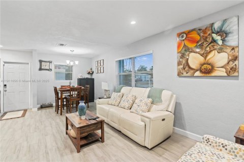 Villa ou maison à vendre à Fort Lauderdale, Floride: 3 chambres, 86.96 m2 № 1967565 - photo 8