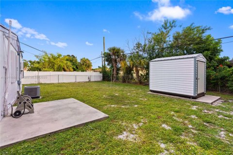 Villa ou maison à vendre à Fort Lauderdale, Floride: 3 chambres, 86.96 m2 № 1967565 - photo 19