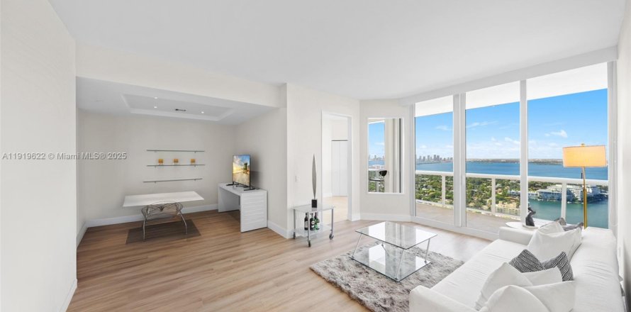 Condo à Miami Beach, Floride, 1 chambre  № 2018626