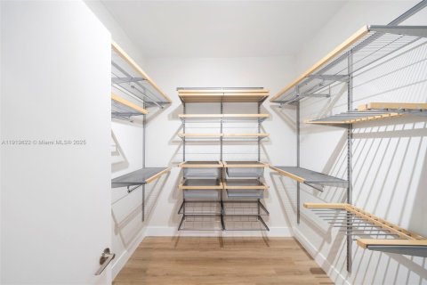 Copropriété à louer à Miami Beach, Floride: 1 chambre, 107.77 m2 № 2018626 - photo 14