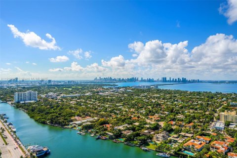 Copropriété à louer à Miami Beach, Floride: 1 chambre, 107.77 m2 № 2018626 - photo 19