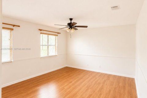 Casa en alquiler en Weston, Florida, 6 dormitorios, 285.3 m2 № 2088205 - foto 30
