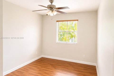 Casa en alquiler en Weston, Florida, 6 dormitorios, 285.3 m2 № 2088205 - foto 24