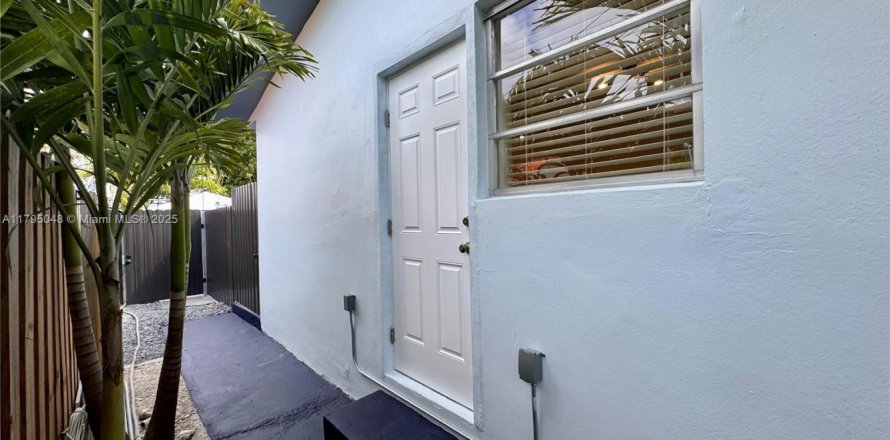 Studio à Miami, Floride № 1728541