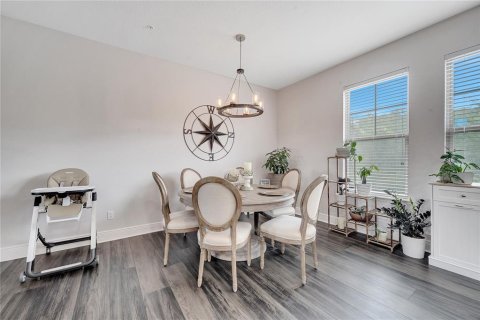 Townhouse in Orlando, Florida 4 bedrooms, 208.29 sq.m. № 1803456 - photo 21
