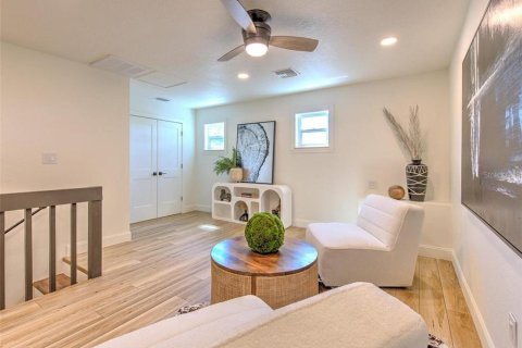Casa en venta en Plant City, Florida, 3 dormitorios, 216.18 m2 № 2224909 - foto 25
