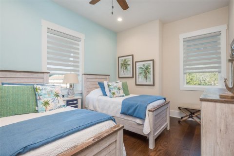 Townhouse in Dunedin, Florida 3 bedrooms, 191.84 sq.m. № 1686977 - photo 28