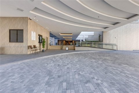 Купить кондоминиум в Майами-Бич, Флорида 2 спальни, 114.27м2, № 1995779 - фото 15