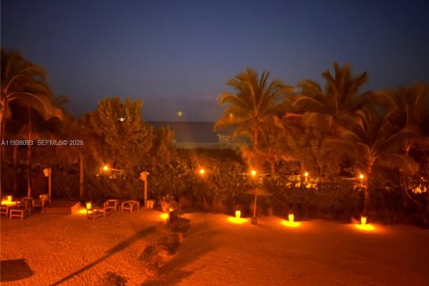 Купить кондоминиум в Майами-Бич, Флорида 2 спальни, 114.27м2, № 1995779 - фото 8