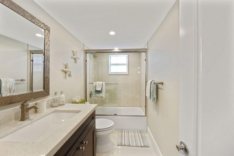 Copropriété à vendre à Dania Beach, Floride: 2 chambres, 110.55 m2 № 2402035 - photo 23