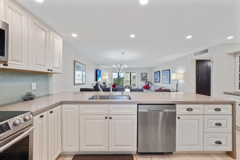 Copropriété à vendre à Dania Beach, Floride: 2 chambres, 110.55 m2 № 2402035 - photo 13