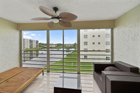 Copropriété à vendre à Dania Beach, Floride: 2 chambres, 110.55 m2 № 2402035 - photo 9