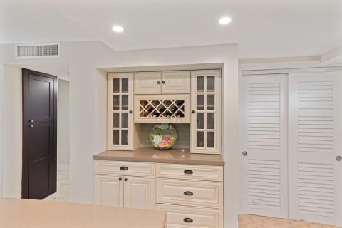 Copropriété à vendre à Dania Beach, Floride: 2 chambres, 110.55 m2 № 2402035 - photo 4