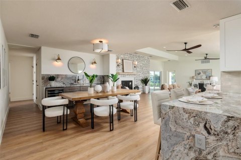 Villa ou maison à vendre à Saint Petersburg, Floride: 5 chambres, 403.57 m2 № 2137380 - photo 14