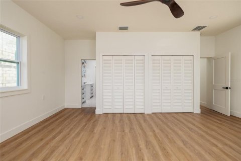 Villa ou maison à vendre à Saint Petersburg, Floride: 5 chambres, 403.57 m2 № 2137380 - photo 30