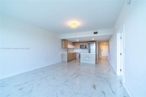 Condo in North Miami Beach, Florida, 2 bedrooms  № 1864813 - photo 20