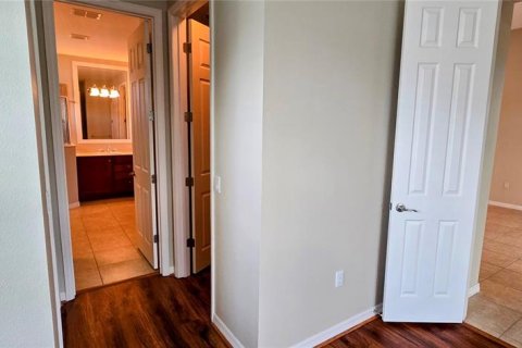 Touwnhouse à louer à Poinciana, Floride: 3 chambres, 256.5 m2 № 2414881 - photo 18