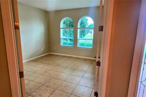 Touwnhouse à louer à Poinciana, Floride: 3 chambres, 256.5 m2 № 2414881 - photo 25