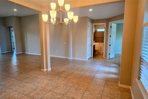 Touwnhouse à louer à Poinciana, Floride: 3 chambres, 256.5 m2 № 2414881 - photo 7