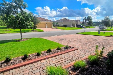 Touwnhouse à louer à Poinciana, Floride: 3 chambres, 256.5 m2 № 2414881 - photo 6